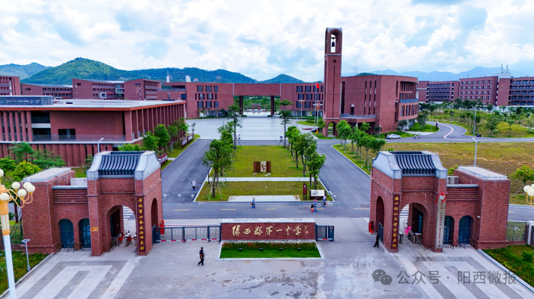 张秀洁调研高考备考工作