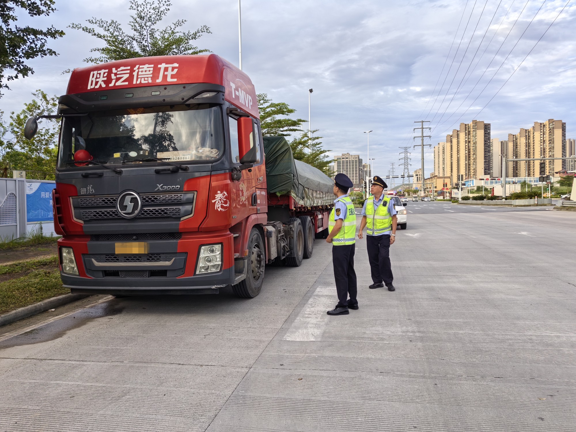 护航开学路，联合执法守护校园周边平安.wps_1