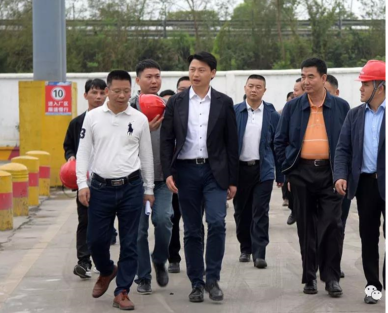 县委书记孙波到新墟开展调研活动